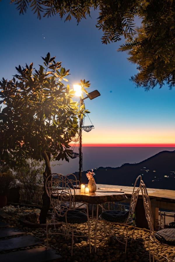 Seclude Mussoorie Hotel Exterior foto