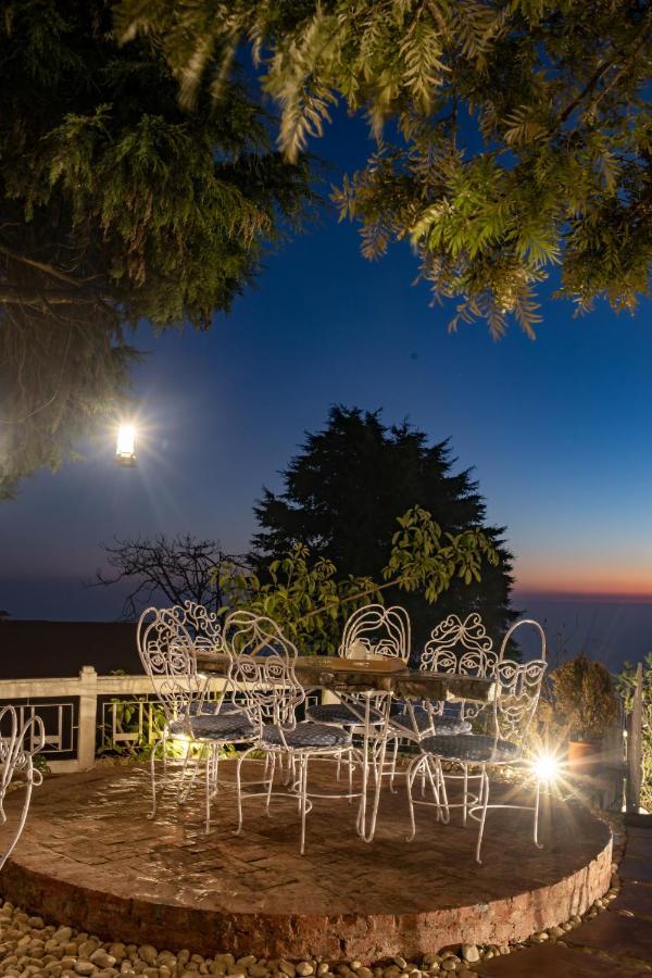 Seclude Mussoorie Hotel Exterior foto